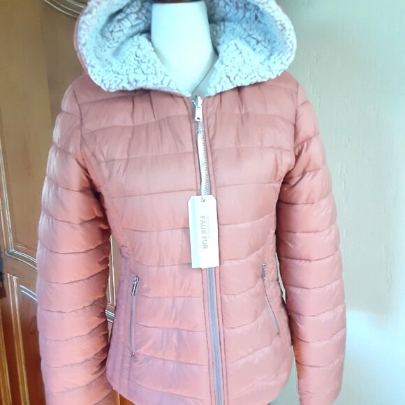 NEW ♡ Reversible Puffer Fleece Hoodie Jacket Cream Copper Small or XS - Picture 2 of 5